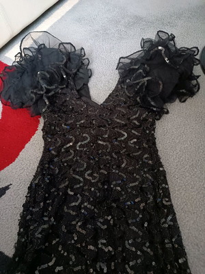 Black mini dress all sequins s-m like new