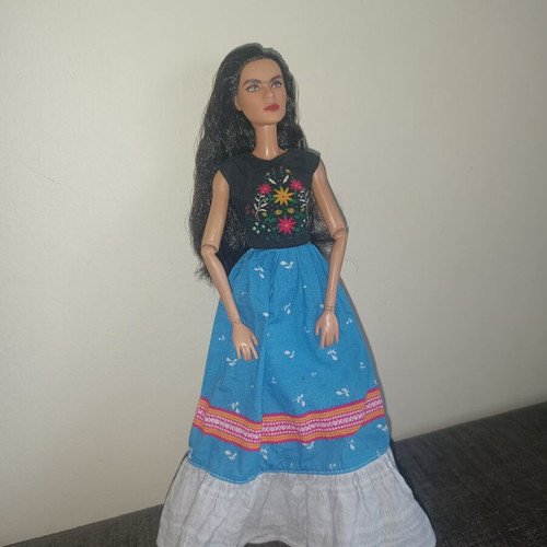Barbie Frida Kahlo Inspiring Women doll used, original dress
