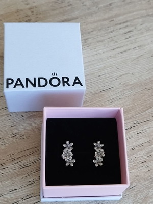 Обеци Pandora Daisy Flower като ново, сребърни
