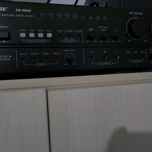 Bose DB-9800 Like New