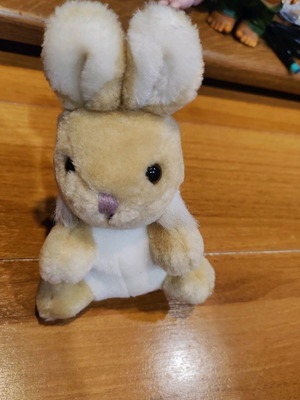Plush bunny 20cm like new