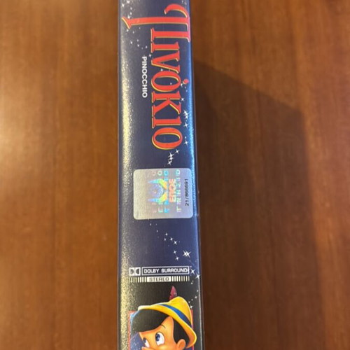 Pinocchio VHS tape used, Walt Disney 60th Anniversary Edition dubbed