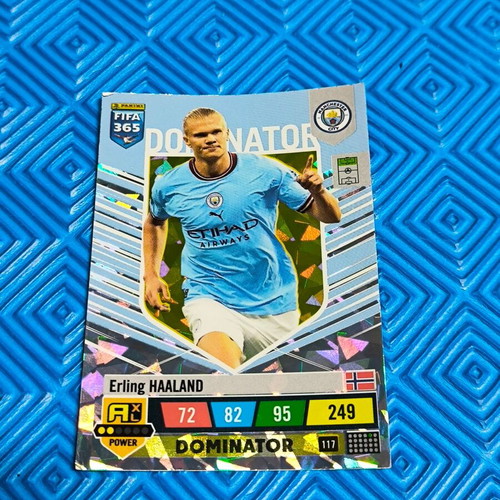 Panini FIFA 365 collectible cards like new, set of 5