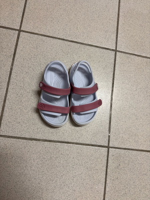 Κοριτσίστικα πέδιλα Crocs σαν καινούργιο, νούμερο 25-26, ροζ
