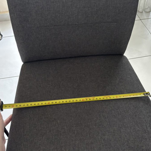 Dining chairs set of 4 like new