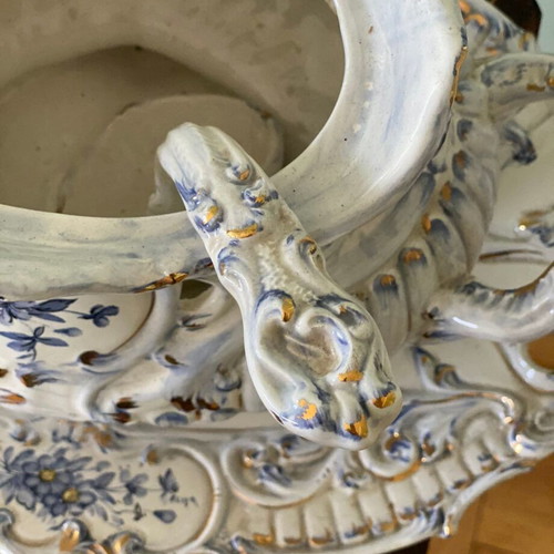 Porcelain soup tureen 1960 in like new condition