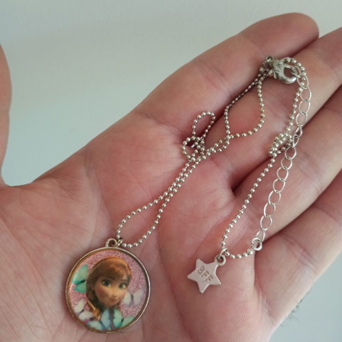 Disney Frozen Anna metal pendant