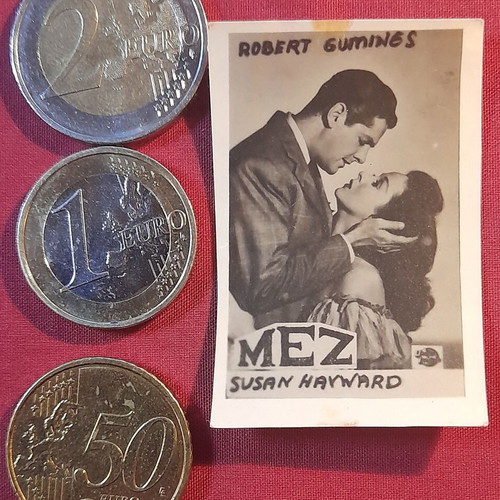 Mez vintage collectible sticker with Robert Cummings and Susan Hayward