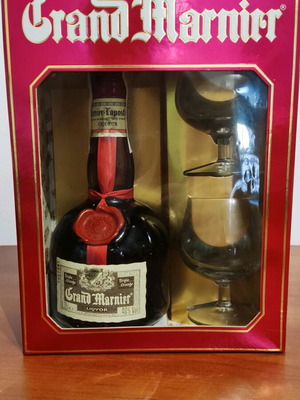 Grand Marnier Collectible Pack 1996 New With Glasses