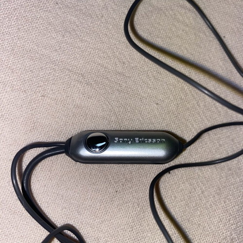 Sony Ericsson KRY 101 1413 R2C vintage handsfree earbuds