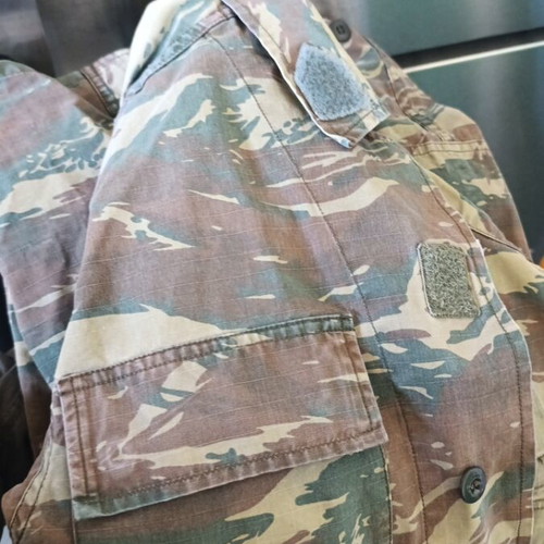 Military clothes used, pack with sweatshirts and short sleeves