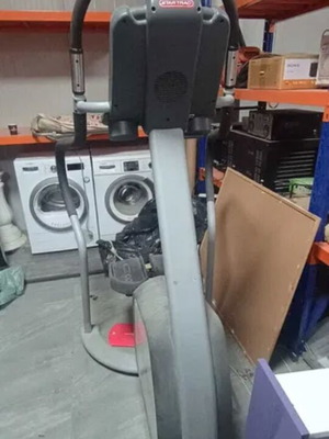 Star Trac Pro stepper new professional cardio machine