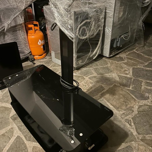 Elmob modern TV stand used with tempered glass shelves and VESA mount