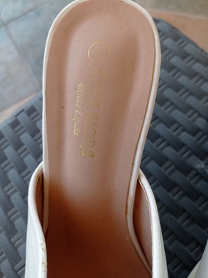 Alta Moda white mules size 40 like new
