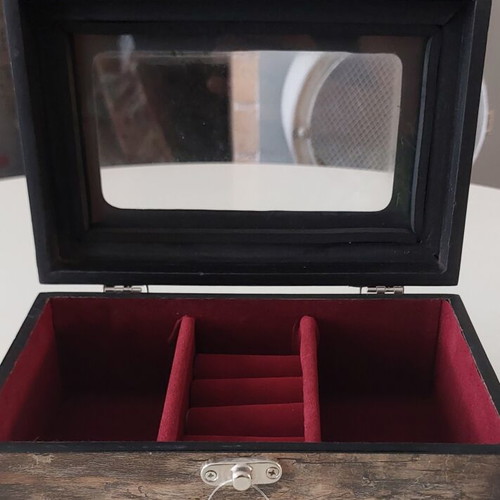 Wooden Jewelry Box with Glass and Bordo Lining new