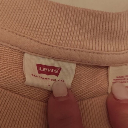 Levi's sweatshirt size large pink like new