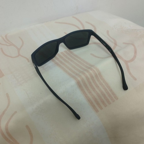 Arnette sunglasses used, gray frame