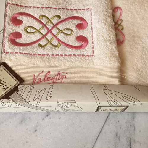 Valentini towel set of 3, bath face hand, ivory with pink embroidery