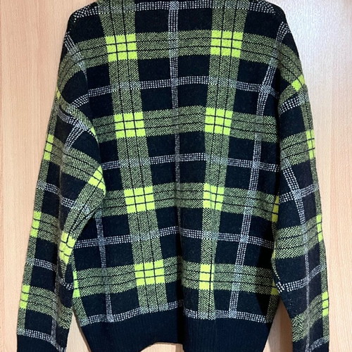 Bershka green checked sweater like new