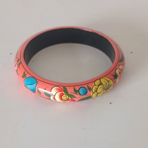 Bohemia wooden boho bracelet with flower design, new
