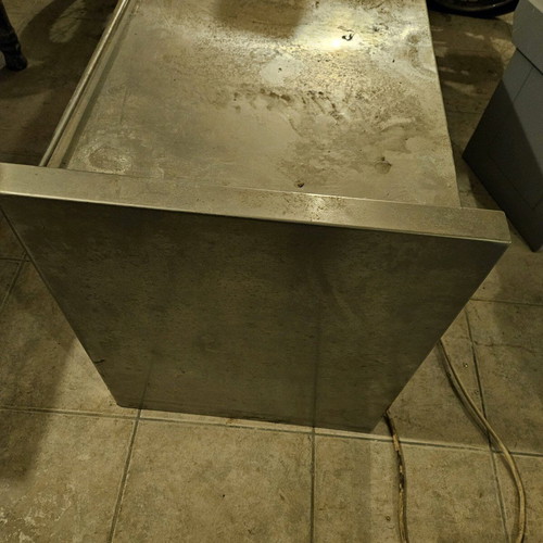 Inotex heated stainless steel counter used for kitchen