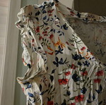Short dress with flowers used, airy, size M, Chaton, white multicolor