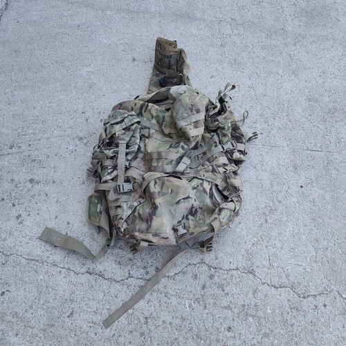 Us Army Rucksack Multicam like new