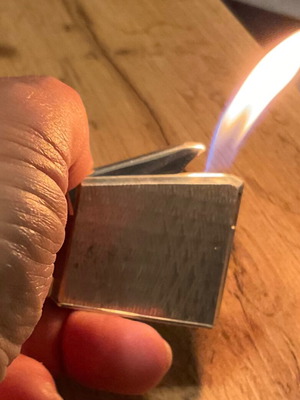 Maruman Halley VS DL-15 Silver P electronic piezo lighter used