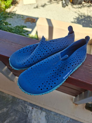 Speedo kids' water shoes, blue, sizes 35-36