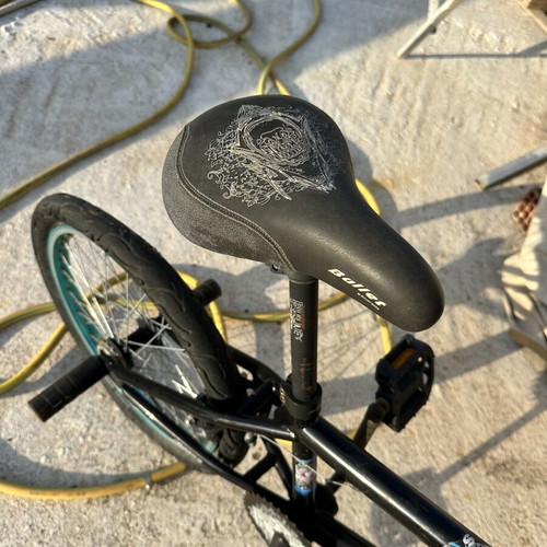 BMX Bullet bike used, needs chain and tire inflation