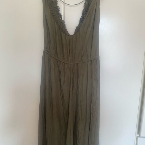 Maxi dress used with slit and V neckline size M