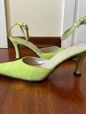 Loukia green pointed ankle strap pumps size 37 used