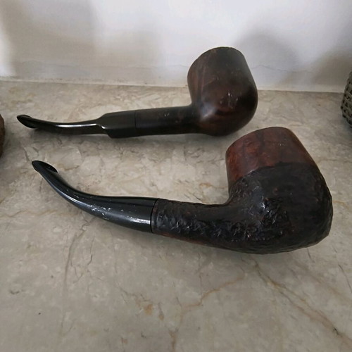 Tobacco pipes used, set with stand