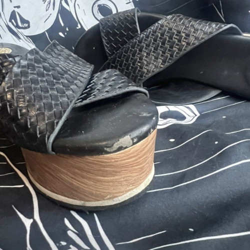 Exe Black Platform Sandals like new, size 37