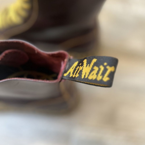 Dr Martens 1460 Burgundy boots size 42, brown