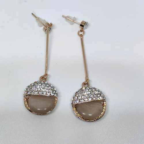Earrings rose gold with cat eye and rhinestones like new