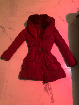 Women's burgundy jacket like new, size M