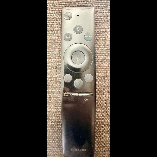 Samsung 65" 4K UHD Smart TV used, UE65MU7002 model