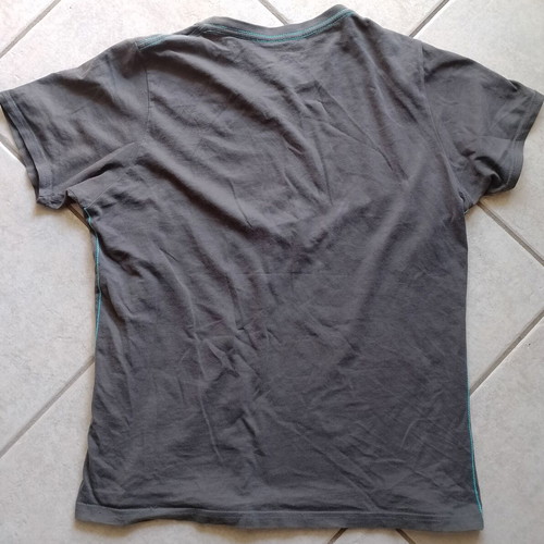 Boys' clothing set used, 2 t-shirts and 1 shirt size 152 cm
