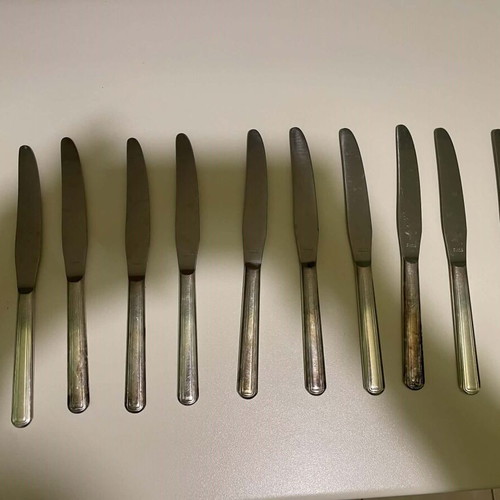 Silco Stainless silver-plated knife set used