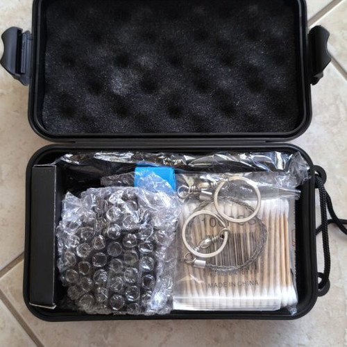 Hunter Survival Kit new, complete outdoor emergency set