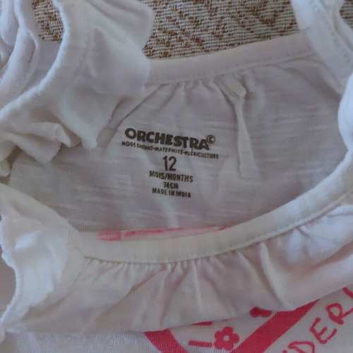 Orchestra summer clothing sets for 12 months, like new, 2 sets
