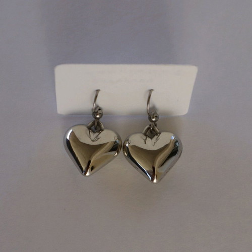 Heart earrings with steel hooks new, silver color