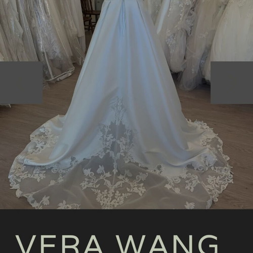 Vera Wang Wedding Dress like new, worn once, white, size L