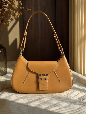Artisti Italiani leather shoulder bag, camel