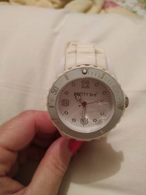 Women's watch with white silicone strap