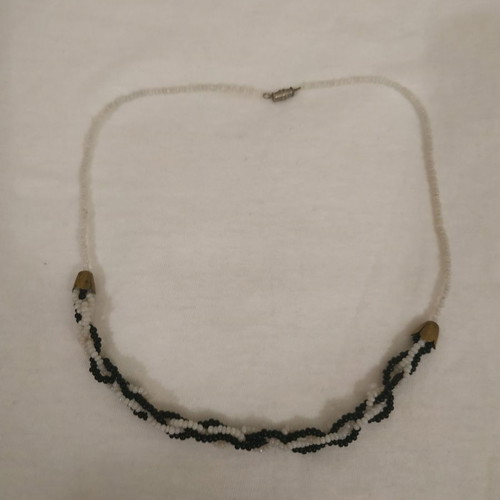 Handmade vintage necklace used, black and white small beads