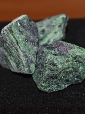 Zoisite used, pack of 91 grams