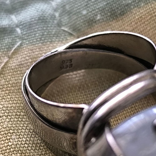 Silver 925 ring with agate like new, blue stone