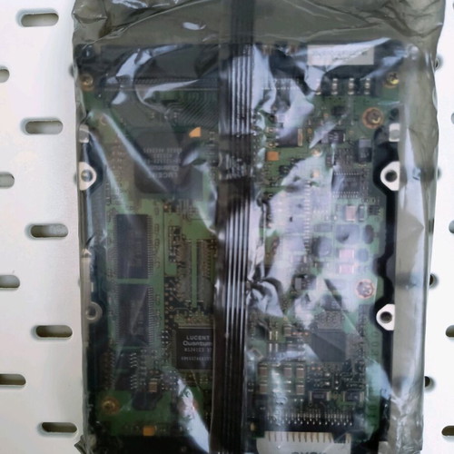 Quantum Atlas V 9.1GB 68pin SCSI pack of 2 new hard drives